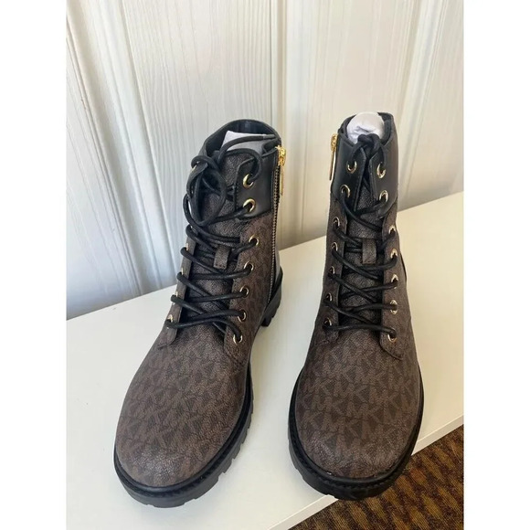 Michael Kors Footwear Alistair Leather Lace Up Monogram Print Combat Bootie Sz 6 - Picture 4 of 8
